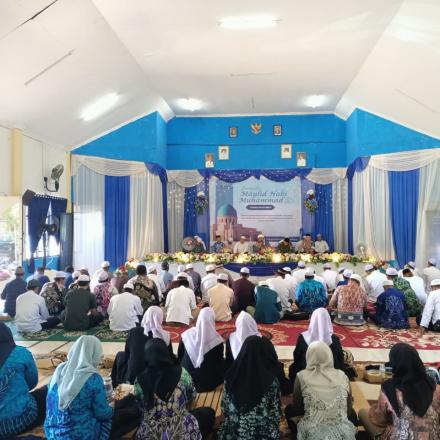 Pambakal Gunung Ulin Hadiri Maulid Nabi di Kecamatan Mataraman, Perkuat Silaturahmi dan Keteladanan